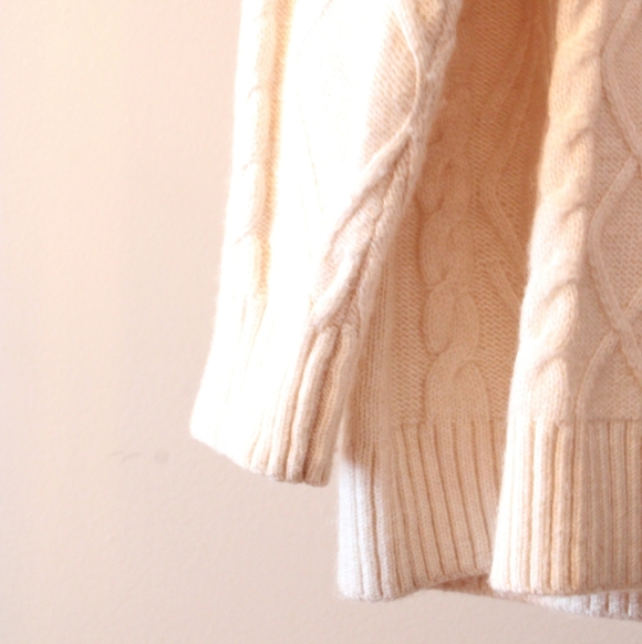 H&M Cable Knit Sweater Dress - Picture 5 of 5